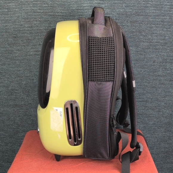 Petkit Breezy Dome Hard Shell Backpack Carrier For Cats And Tiny Dogs - Picture 4 of 17